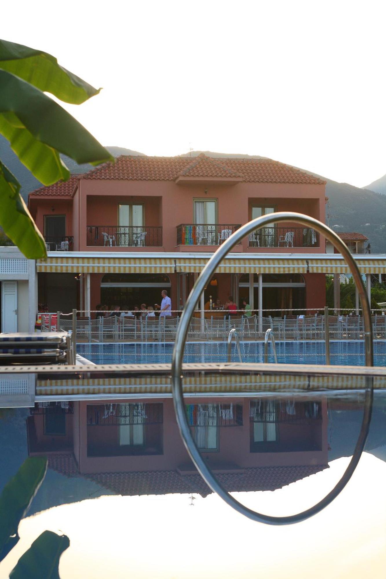 Athos Hotel Νυδρί Εξωτερικό φωτογραφία